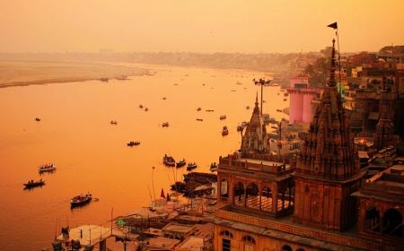 Varanasi: The Silence, The Smoke, and The Secret Code of the Ghats