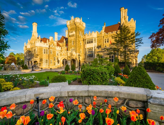 Traveling the World: Top 10 Destinations to Visit as a Traveler