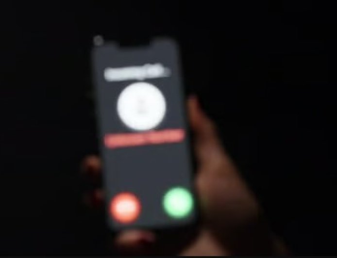 The New Etiquette of Silence: Why We're Terrified of the Unscheduled Phone Call