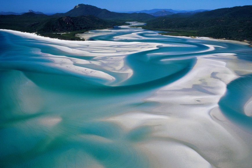 Whitehaven Beach, Australia: Literally the Purest Sand on the Planet