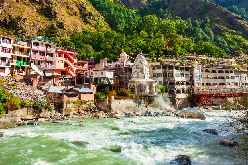 From Authentic Experiences To Homelike Hospitality- How India Is Embracing Her Roots To Promote Tourism