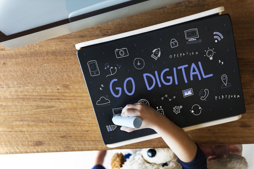 Visual Arts Education in a Digital World