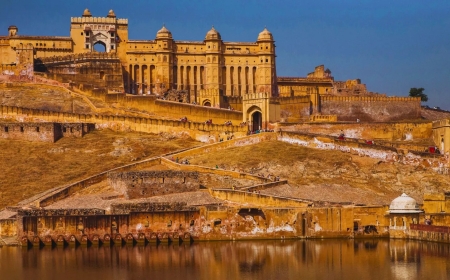 Jaipur’s Hidden Lanes: 7 Local Spots Tourists Never Discover