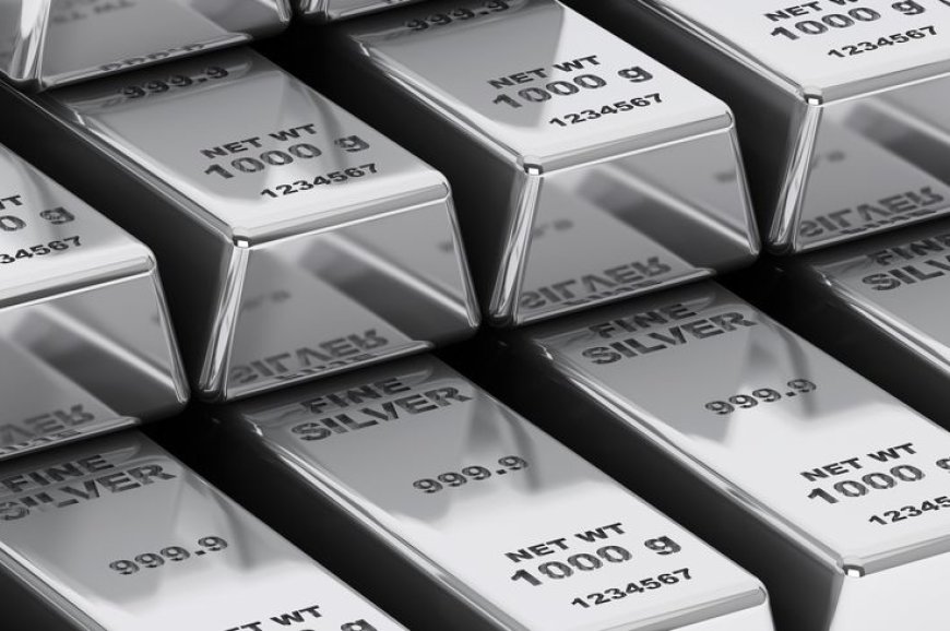 Silver Prices Jump 7% in India Amid Global Tensions
