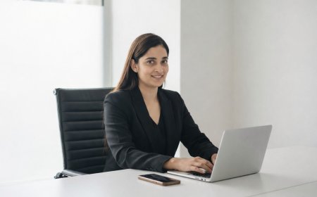 Trainscafe: Transforming Food in Train Journeys Across India