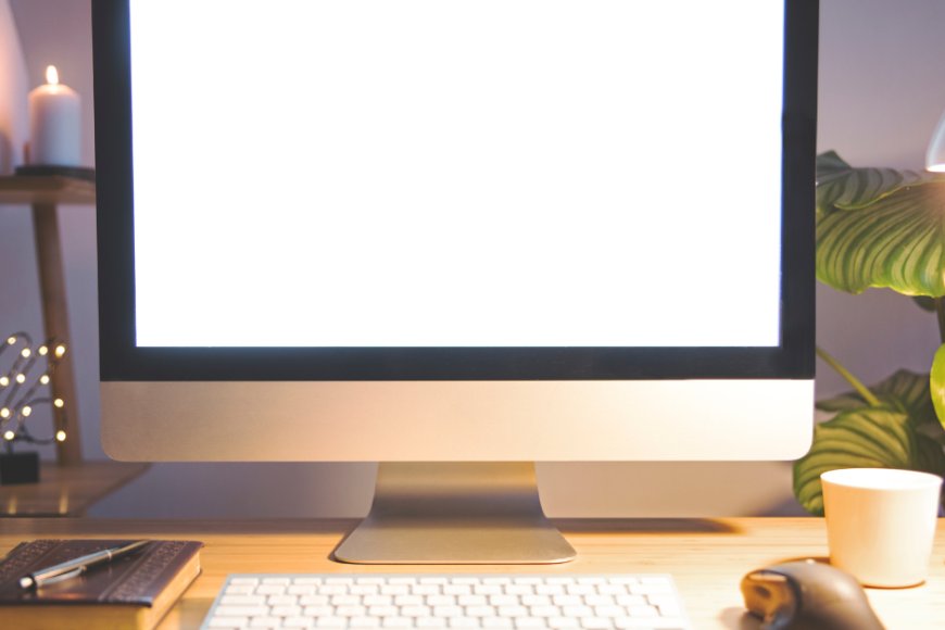 Which device is used to connect a computer to the internet?